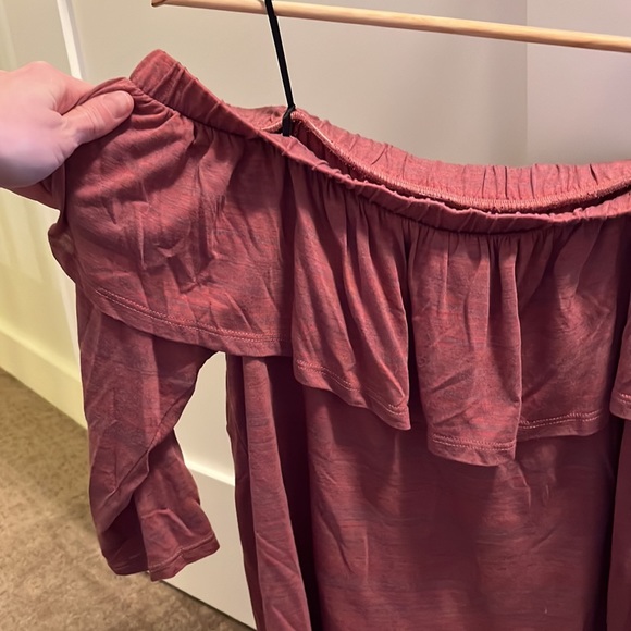 Anthropologie Dolan off shoulder shirt - Picture 2 of 3